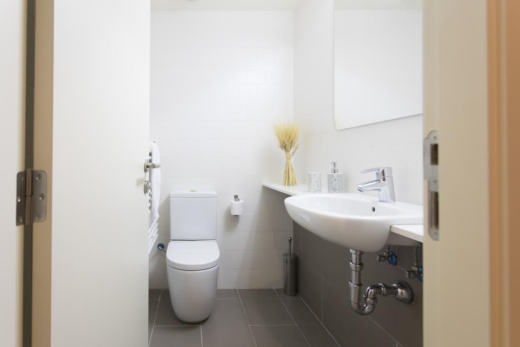 Bravissimo Cort Reial-1A Appartement Gerona Buitenkant foto